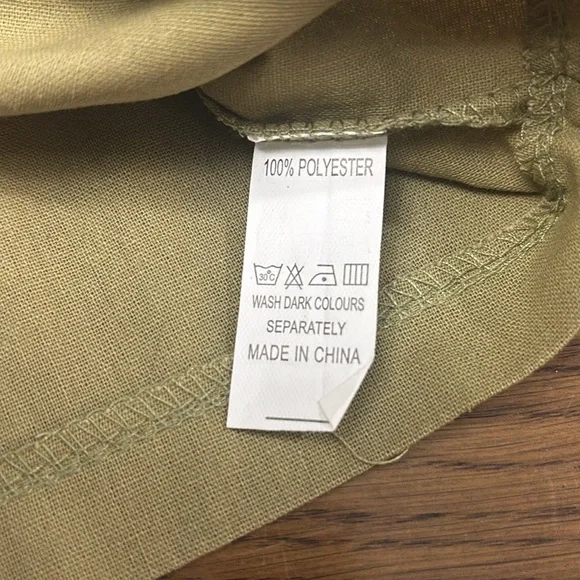 Two Piece Outfit ; High Rise Wide Leg Pants and Long Sleeve Crop BNWOT - Picture 5 of 14